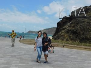 pantai kuta lombok